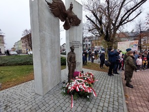 Pomnik Niepodległości na dębickim Rynku