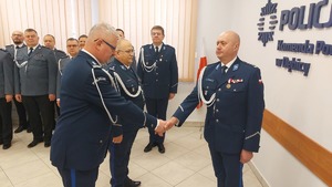 Uroczysta zbiórka w KPP Dębica, przekazanie obowiązków I Zastępcy Komendanta Powiatowego Policji w Dębicy, mł.insp. Piotrowi Janiec