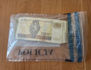 Zabezpieczone narkotyki oraz nielegalnie posiadana broń myśliwska