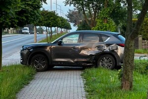 Mazda biorąca udział w zdarzeniu
