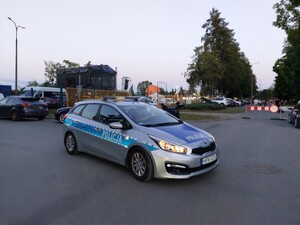 Policjanci podczas zabezpieczenia imprez z okazji "Dni Dębicy"