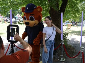 Uczestnicy dębickiego pikniku policyjnego 2026